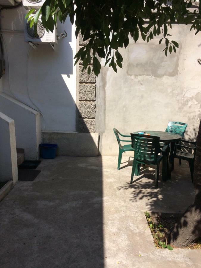 Room In The Guest House Odesa Exterior foto